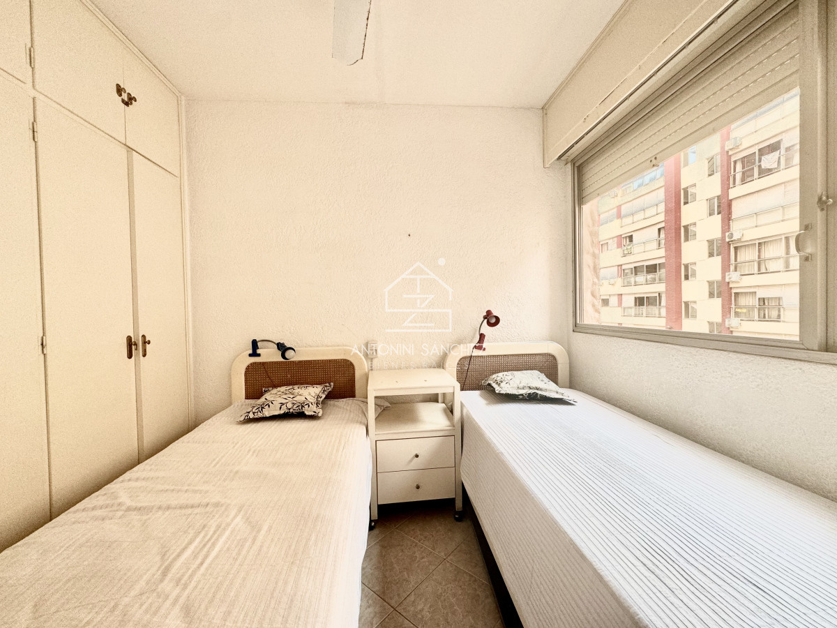 Apartamento ID.1856 - Apartamento de 2 domritorios en venta, 1ra linea de playa brava!