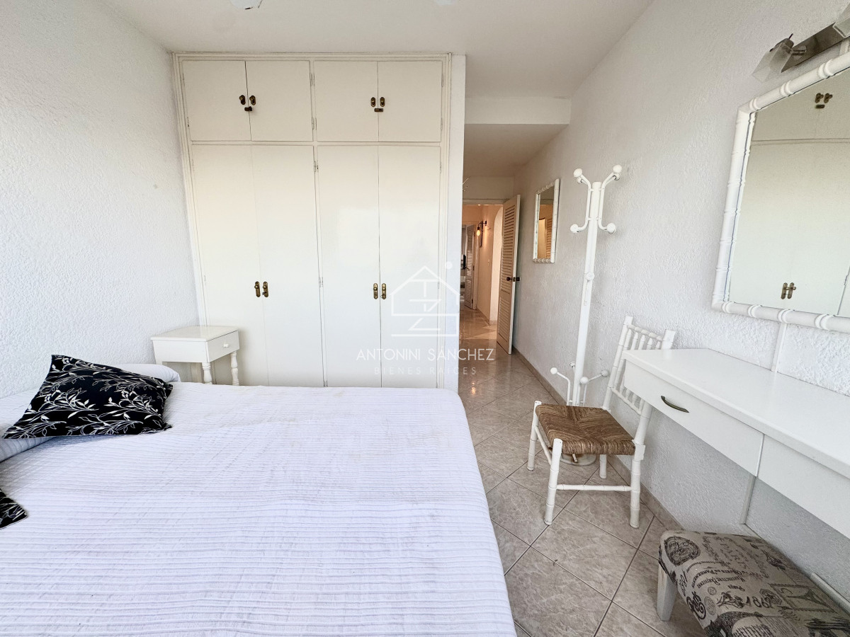Apartamento ID.1856 - Apartamento de 2 domritorios en venta, 1ra linea de playa brava!