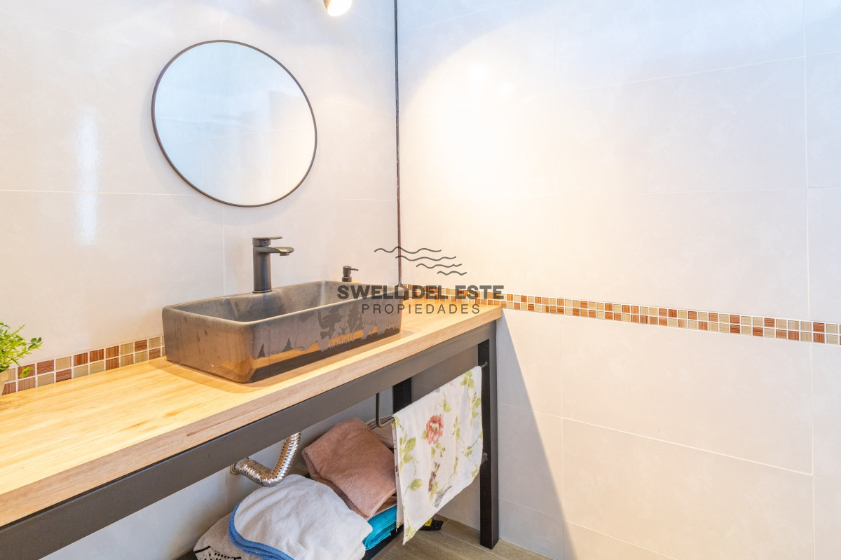 Casa ID.224 - Moderna casa en barrio privado El Quijote en venta