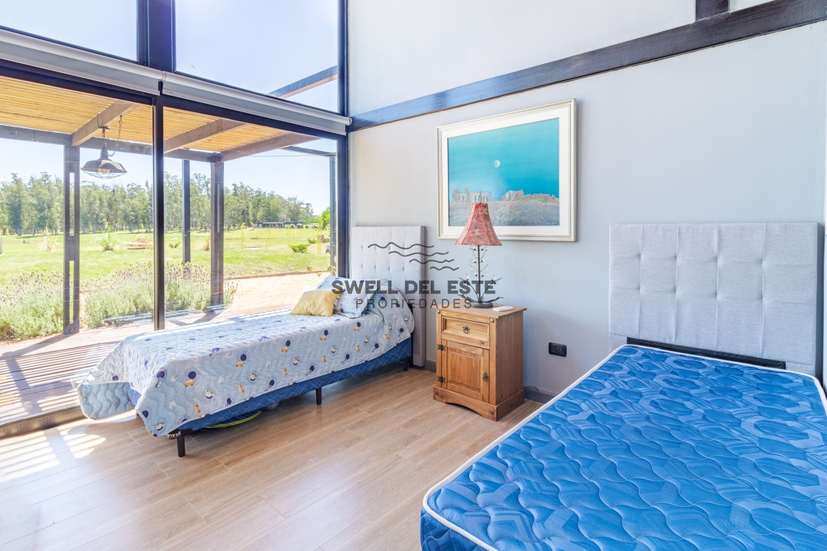 Casa ID.224 - Moderna casa en barrio privado El Quijote en venta