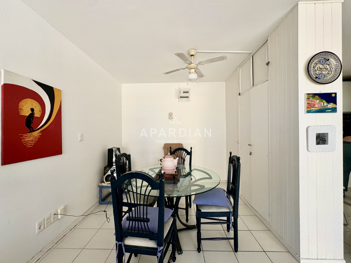 Apartamento ID.21097156 - Península. Apartamento de 1 dormitorio y medio con vista en venta!
