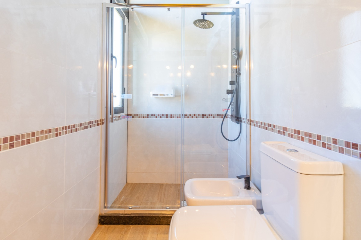 Casa ID.21097466 - Moderna casa en barrio privado El Quijote en venta