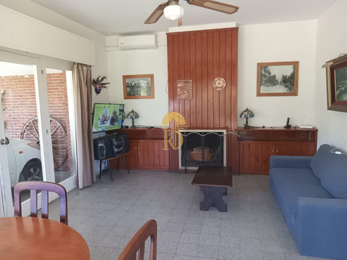 Casa en venta en playa mansa -id-1015-1