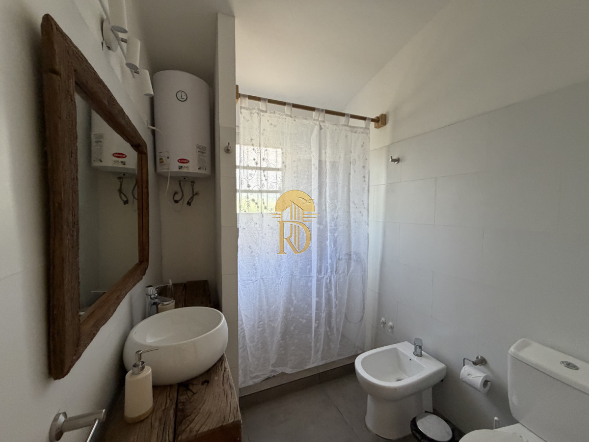Casa de 3 dormitorios a pasos de playa mansa en alquiler temporal -id-510-23