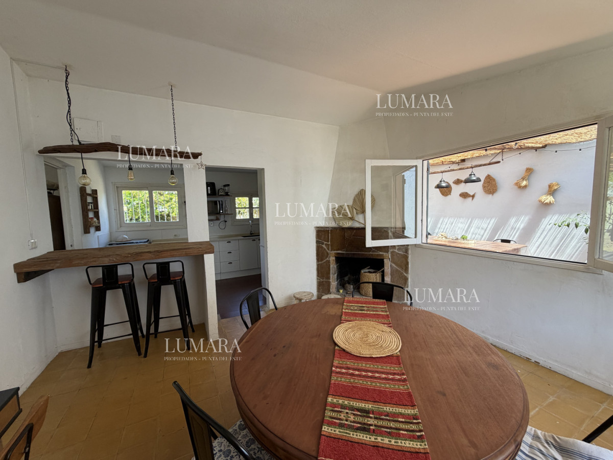 Casa ID.4001 - Casa de 3 dormitorios a pasos de playa mansa en alquiler temporal