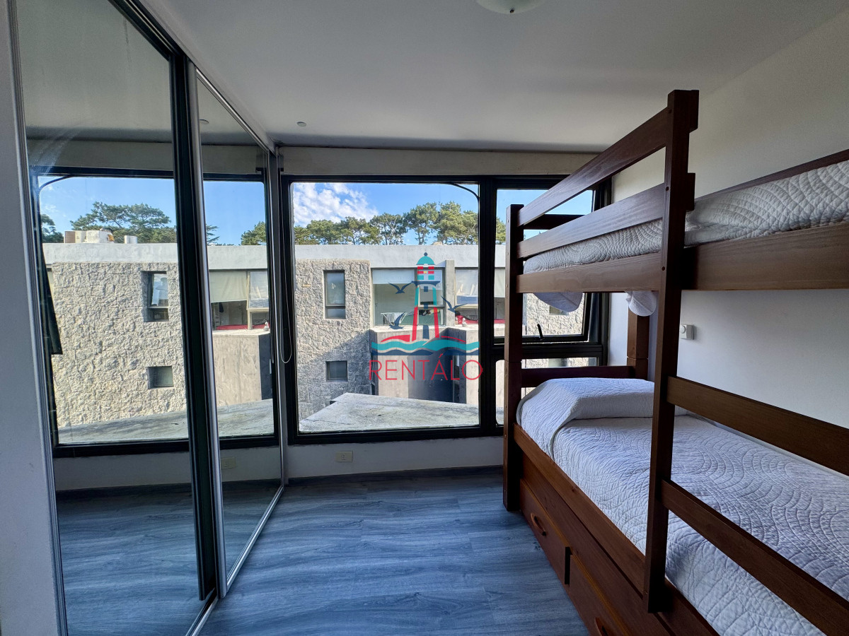 Apartamento ID.678 - Apartamento en venta en Punta del este 2 dormitorios OPORTUNIDAD!