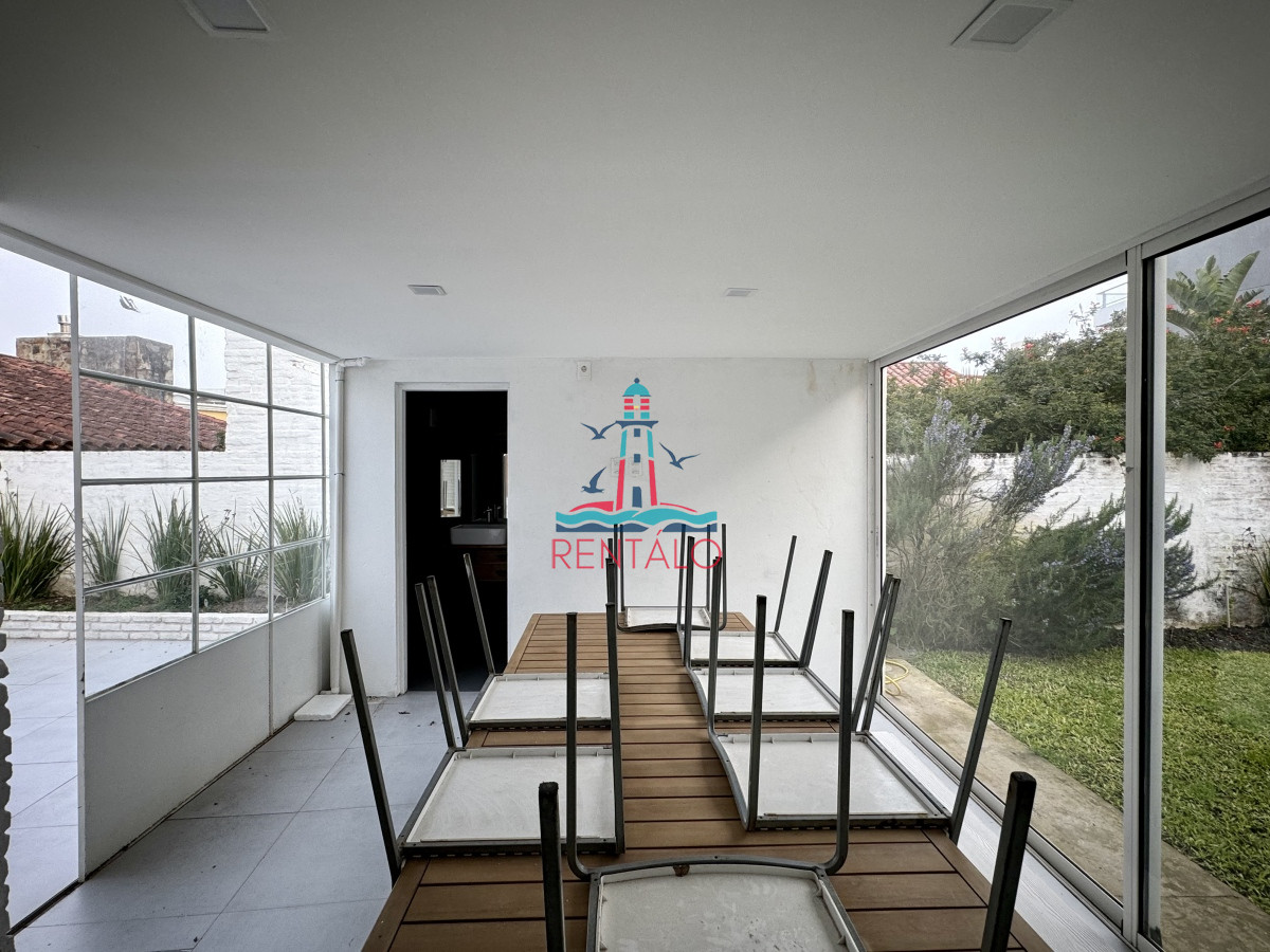 Casa ID.462 - Casa en alquiler en Punta del este temporal verano 4 dormitorios 
