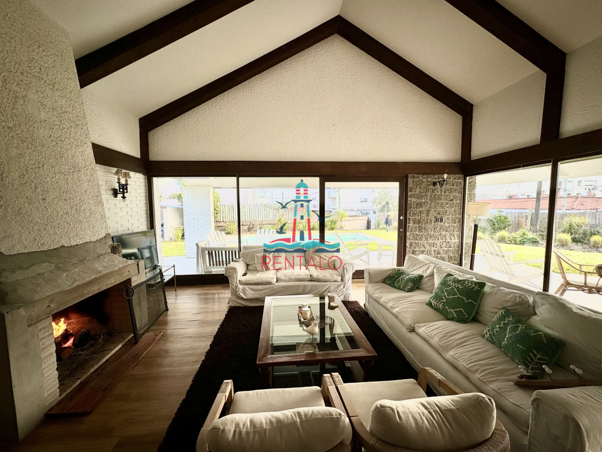 Casa ID.462 - Casa en alquiler en Punta del este temporal verano 4 dormitorios 