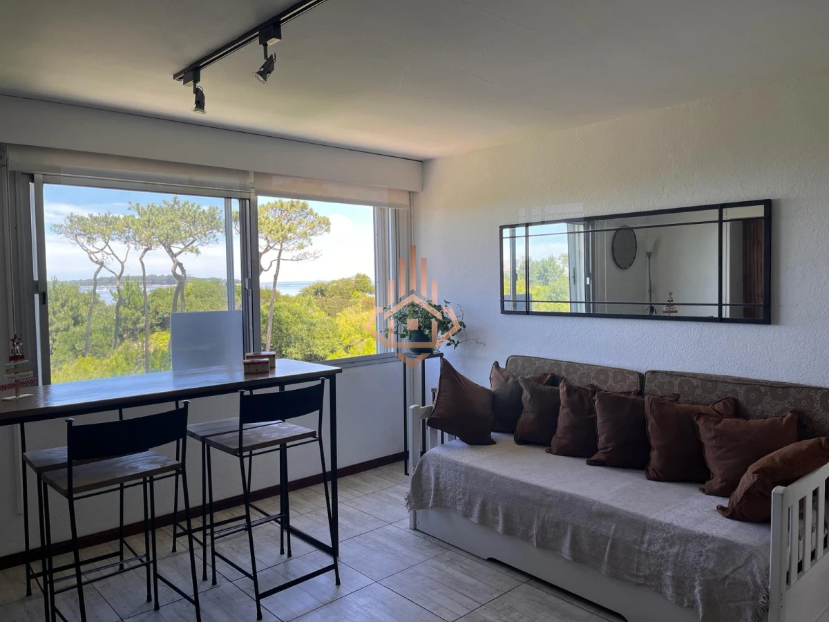 Venta apartamento de 1 dormitorio Punta del Este