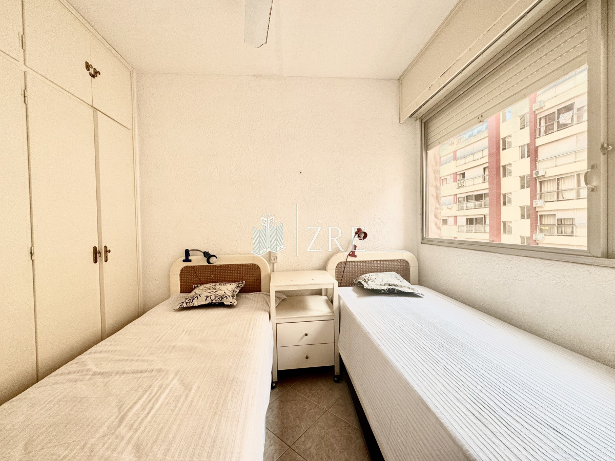 Apartamento ID.1303 - Apartamento de 2 domritorios en venta, 1ra linea de playa brava!