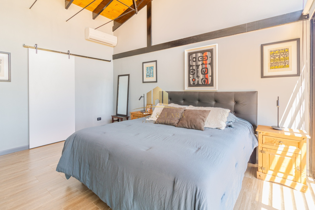Casa ID.314 - Moderna casa en barrio privado El Quijote en venta