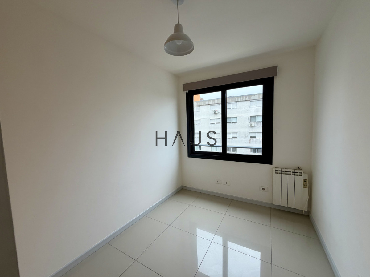 Apartamento ID.461 - Maldonado, departamento de 3 dormitorios en alquiler anual