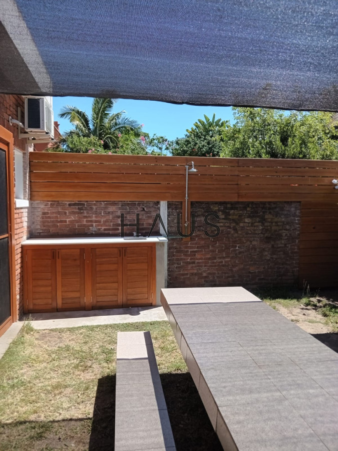 Casa ID.802 - Casa en venta en playa mansa
