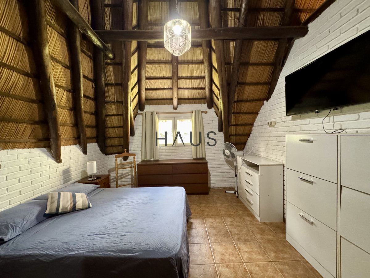 Casa ID.68 - Alquiler anual, 2 casa en un padrón