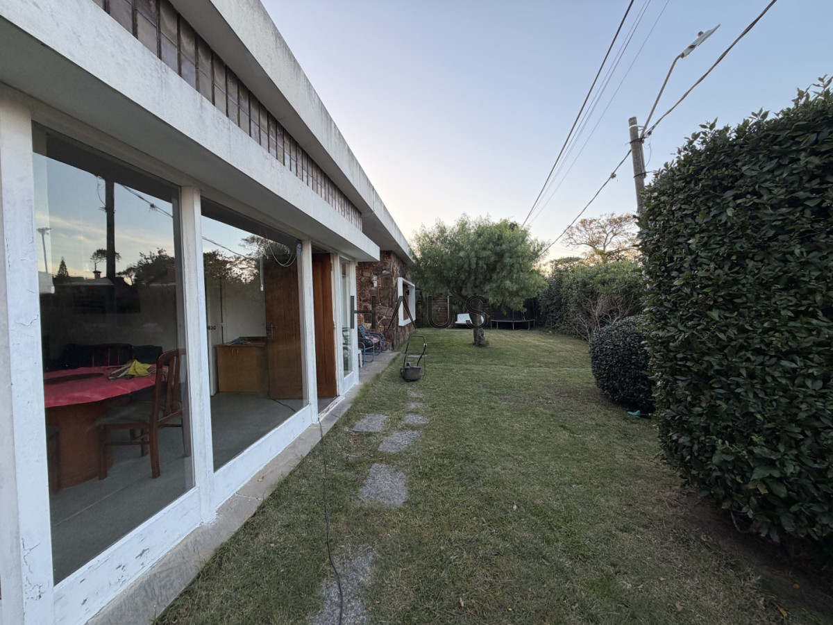 Casa ID.802 - Casa en venta en playa mansa