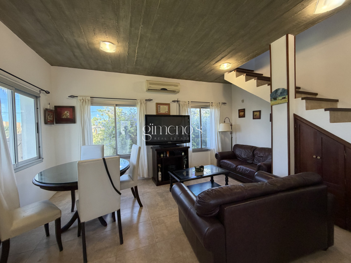 Casa ID.1197 - Alquiler Anual en Balenerio Buenos Aires - Maldonado 