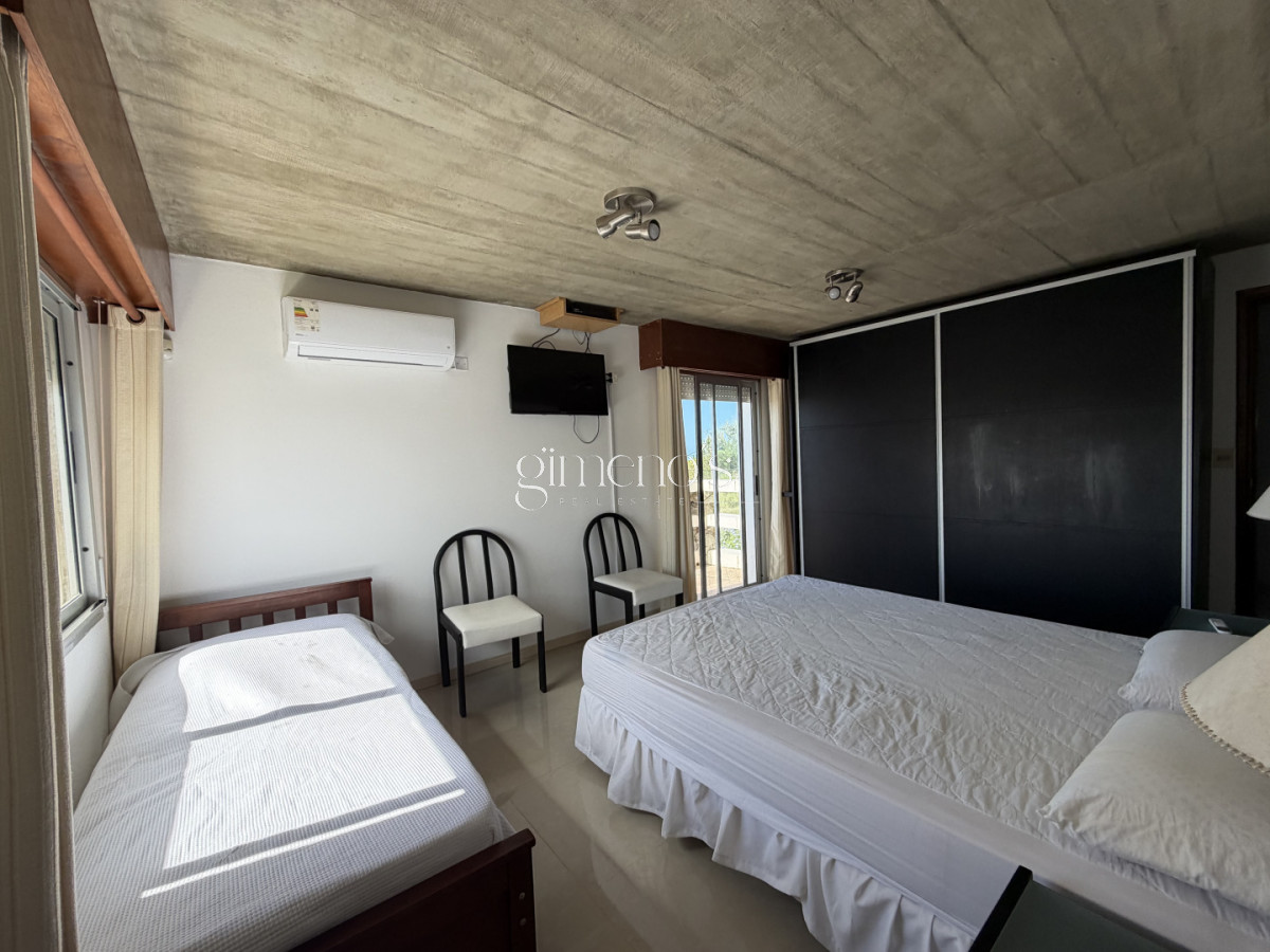 Casa ID.1197 - Alquiler Anual en Balenerio Buenos Aires - Maldonado 