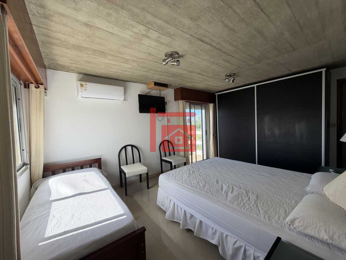 Casa ID.268 - Balneario Bs As, alquiler anual