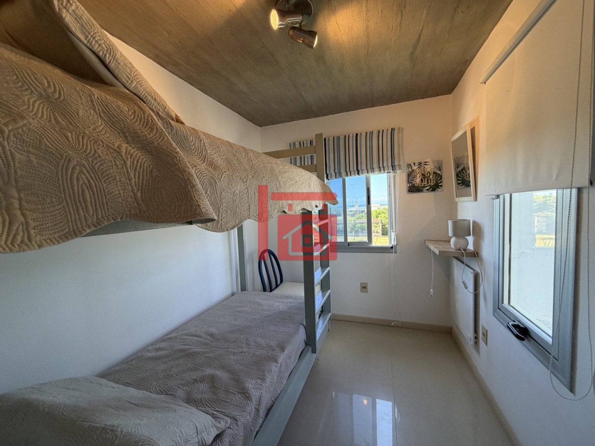 Casa ID.268 - Balneario Bs As, alquiler anual