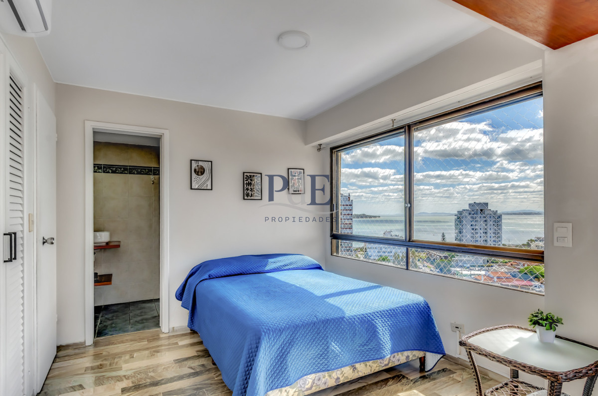  A pasos del Mar apartamento en venta de tres dormitorios - Imagen 10