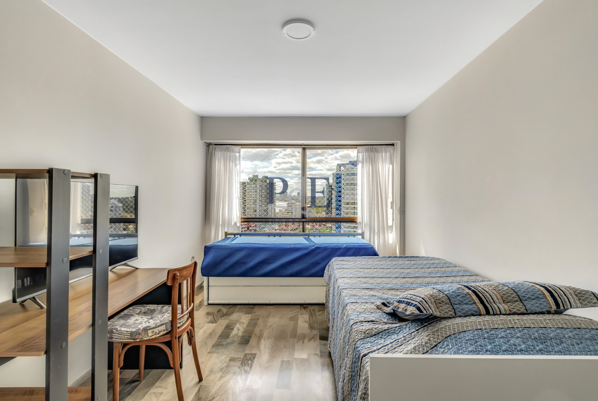  A pasos del Mar apartamento en venta de tres dormitorios - Imagen 14