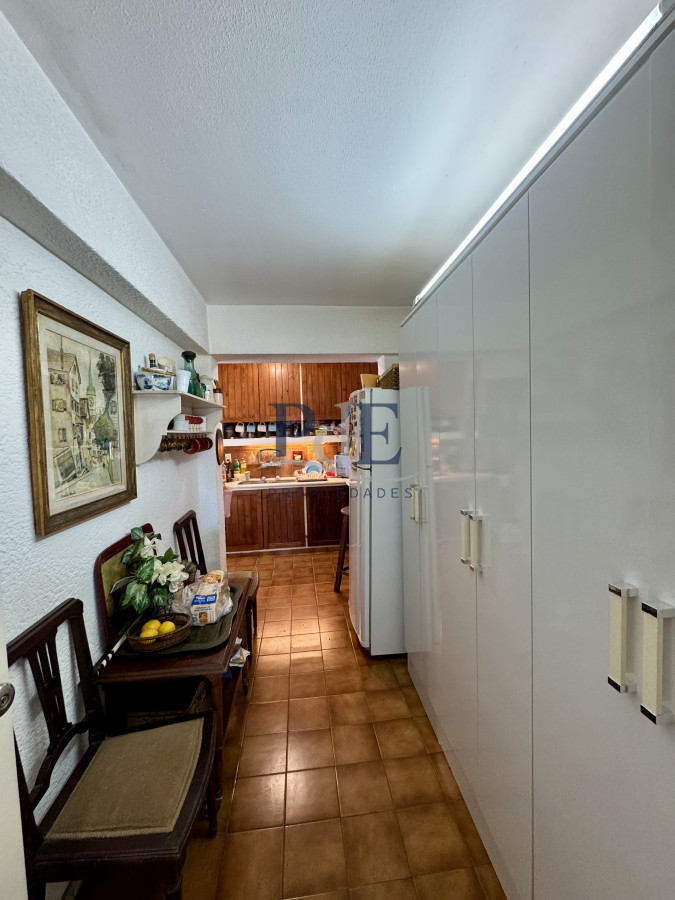 Apartamento en venta, 2 dorm y 2 baños. Av. Roosevelt · Vista al mar - Imagen 16