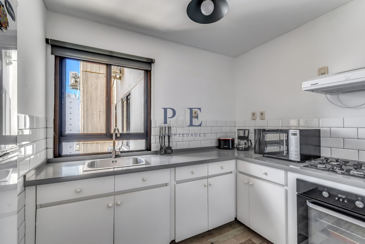  A pasos del Mar apartamento en venta de tres dormitorios - Imagen 8