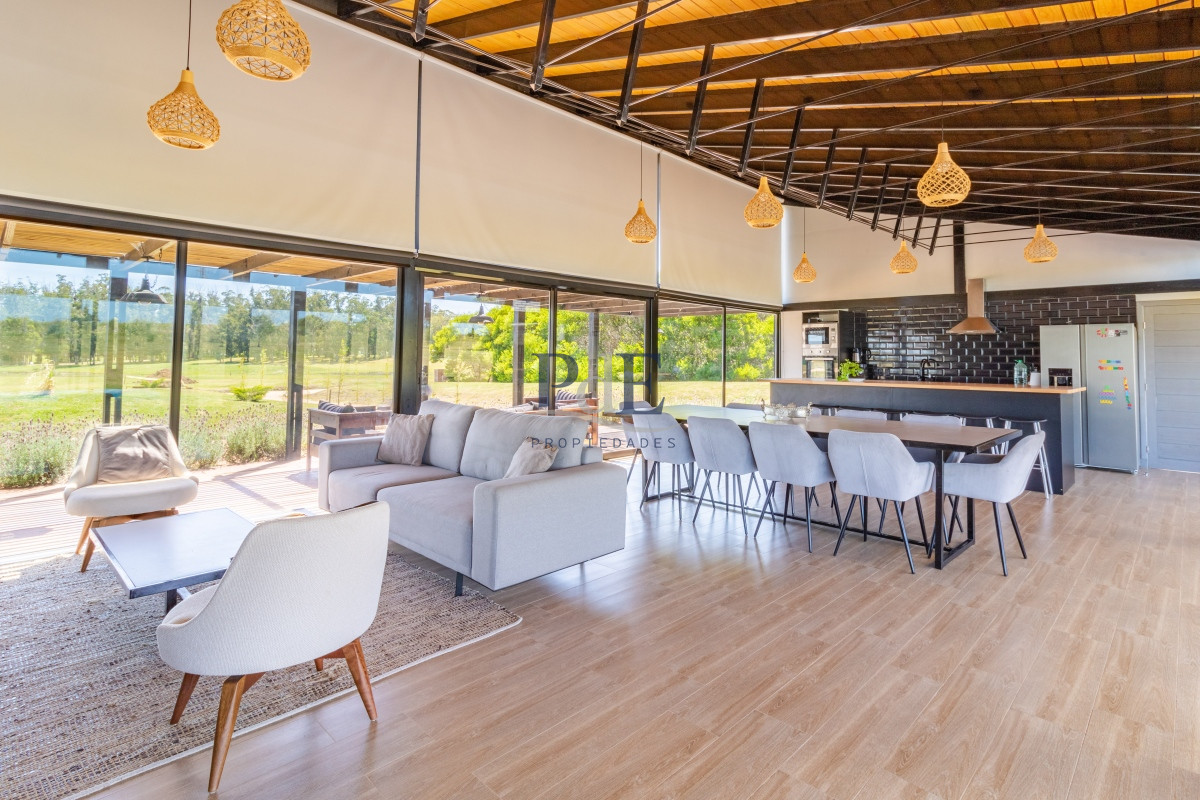 Moderna casa en barrio privado El Quijote. La Barra. - Imagen 4