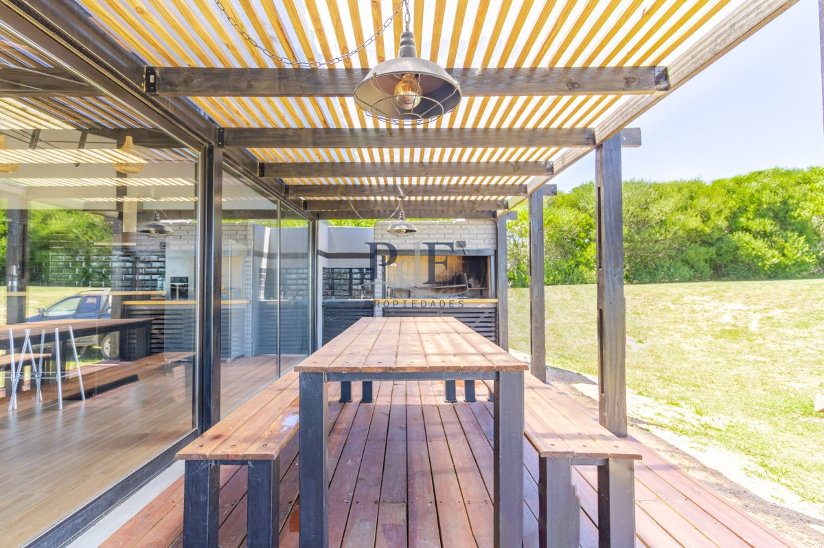 Moderna casa en barrio privado El Quijote. La Barra. - Imagen 22