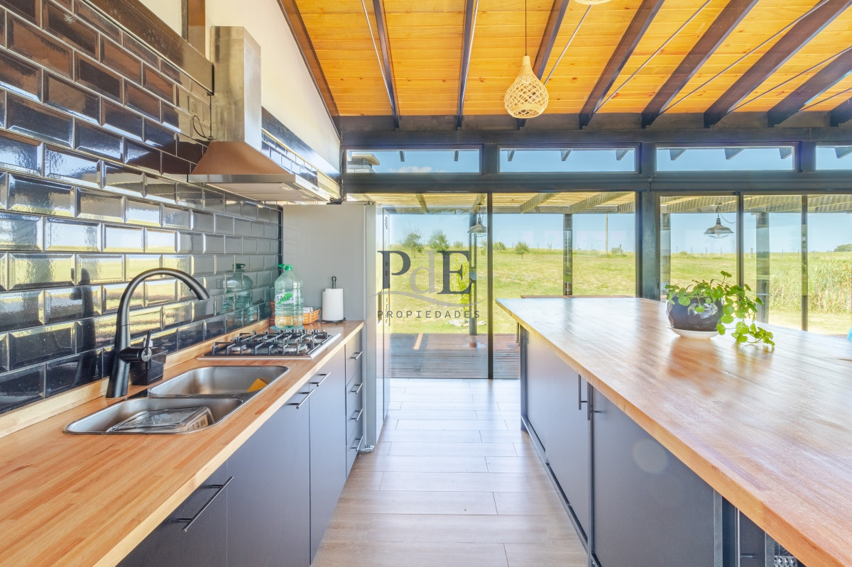 Moderna casa en barrio privado El Quijote. La Barra. - Imagen 7