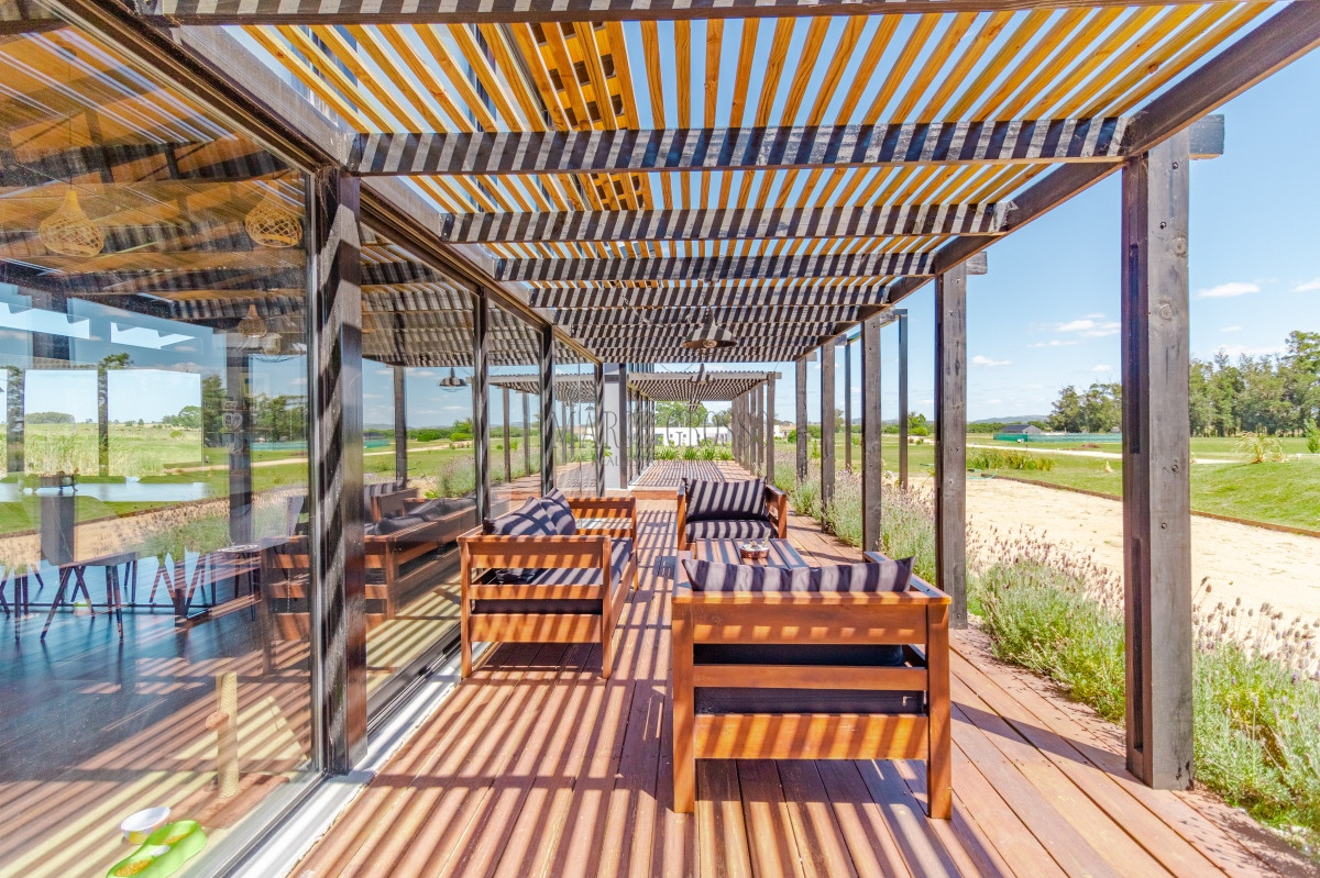 Casa ID.18 - Moderna casa en barrio privado El Quijote en venta