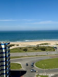 Apartamento en primeras parada de la brava y pasos de la peninsula.