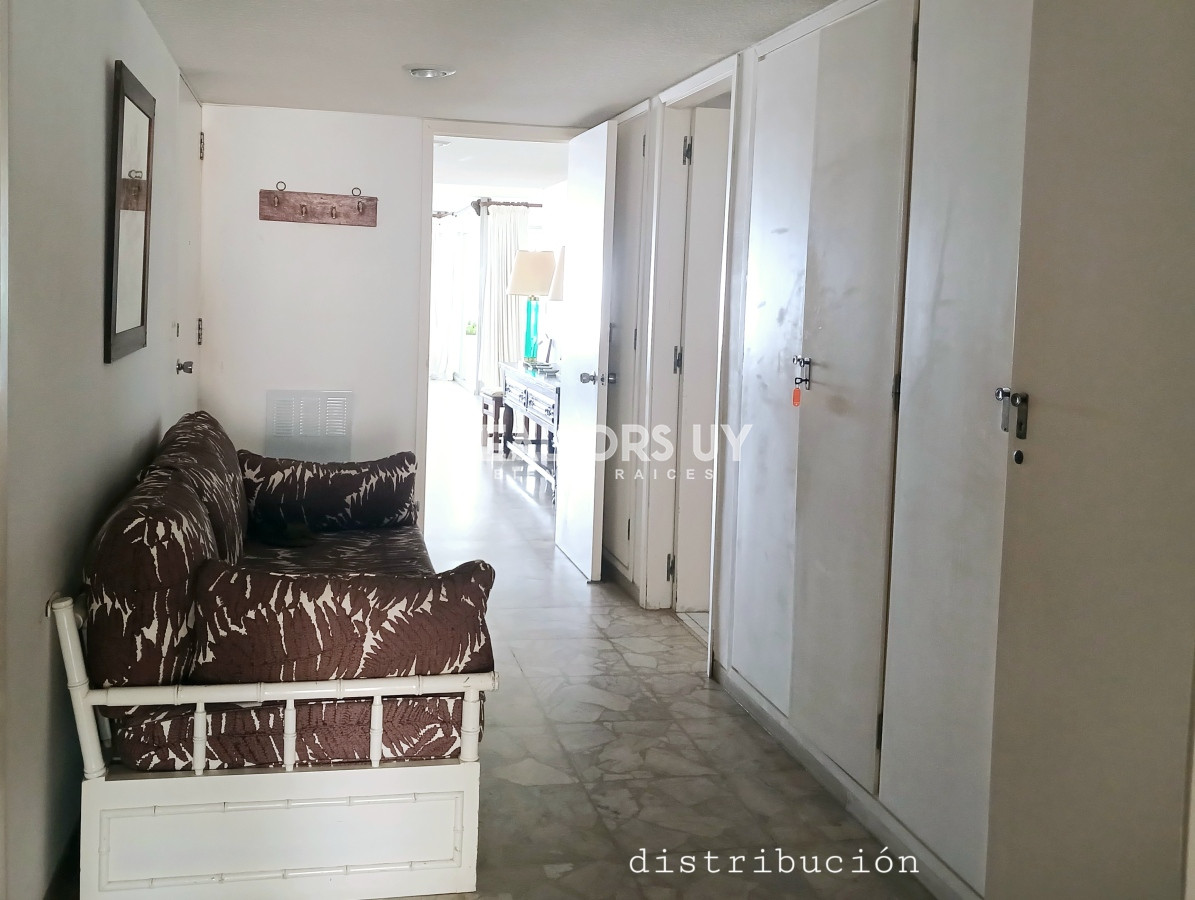 Apartamento ID.86 - VENTA APTO 3 dorm. y servicio - PDA 3 Brava