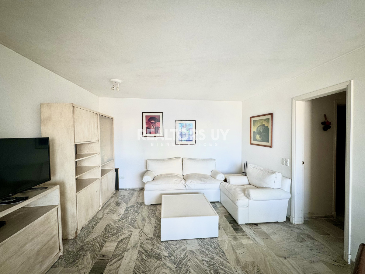 Apartamento ID.393 - Departamento de 2 dormitorios en venta! Excelente ubicación!!