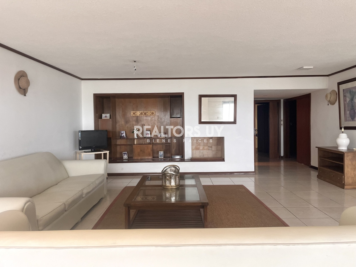 Apartamento ID.25 - Amplia planta frente al mar en venta
