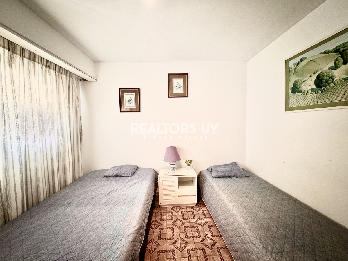 Apartamento ID.393 - Departamento de 2 dormitorios en venta! Excelente ubicación!!