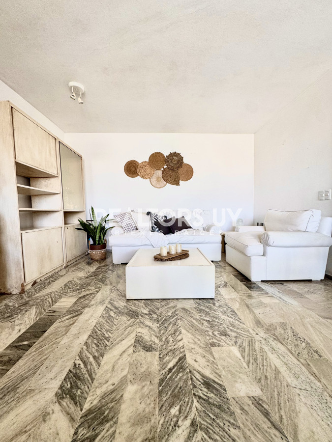 Apartamento ID.393 - Departamento de 2 dormitorios en venta! Excelente ubicación!!