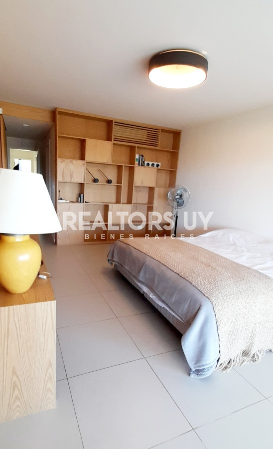 Apartamento ID.300 - Apto 4 dorm. en suite Brava - Alquiler temporal