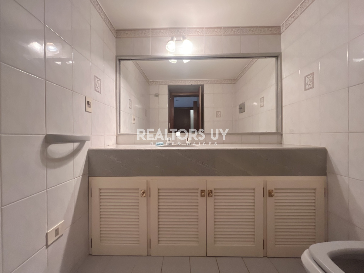 Apartamento ID.25 - Amplia planta frente al mar en venta