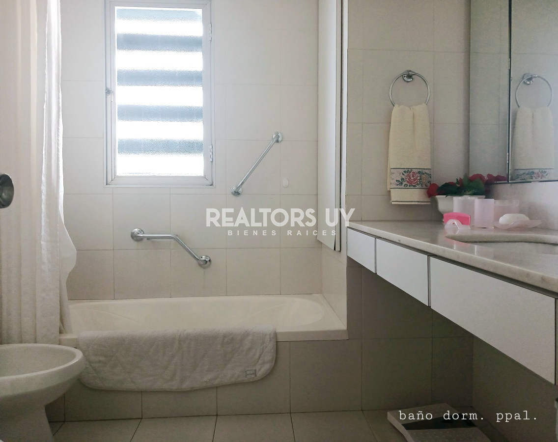 Apartamento ID.86 - VENTA APTO 3 dorm. y servicio - PDA 3 Brava