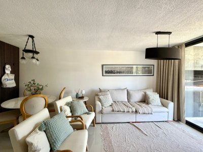 Comodo apartamento a pocos metros de playa mansa 