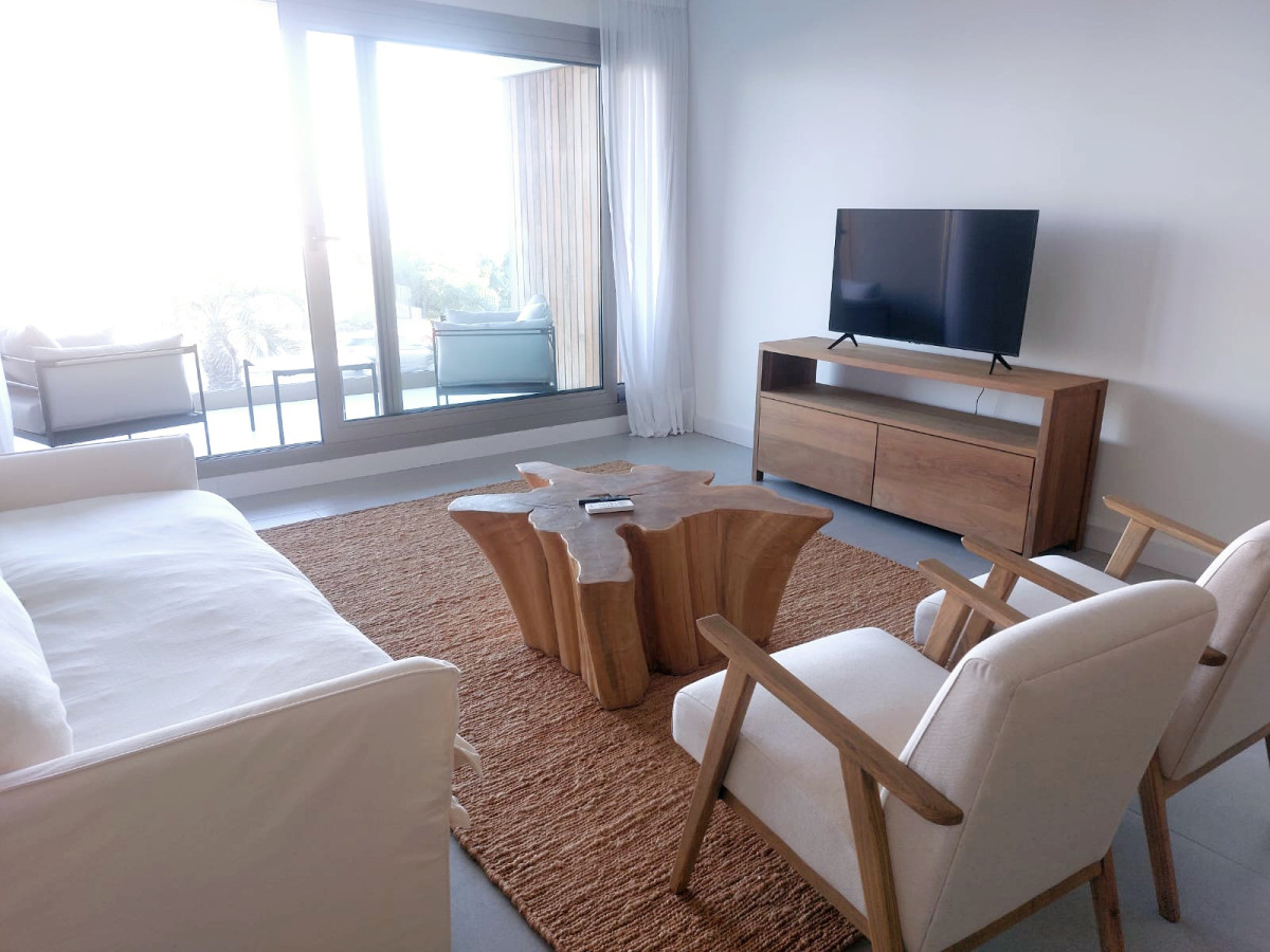 VENTA APTO 2 DORM MANANTIALES