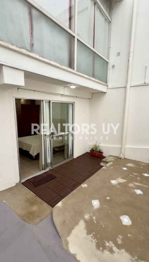 Casa ID.1073 - Monoambiente en alquiler anual