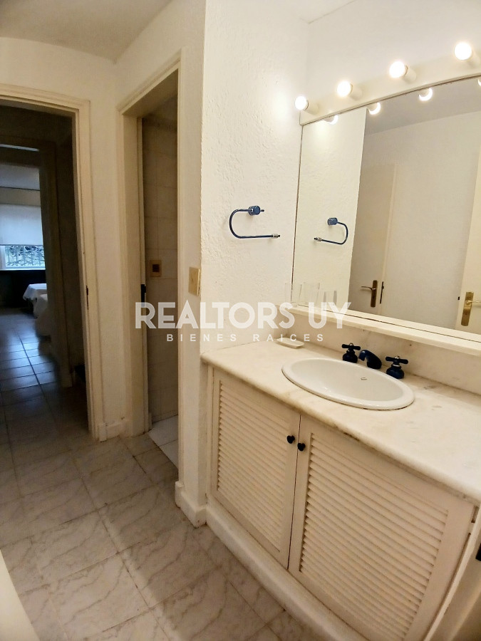 Casa ID.275 - Venta hermosa casa en San Rafael a 4 cuadras del mar.  