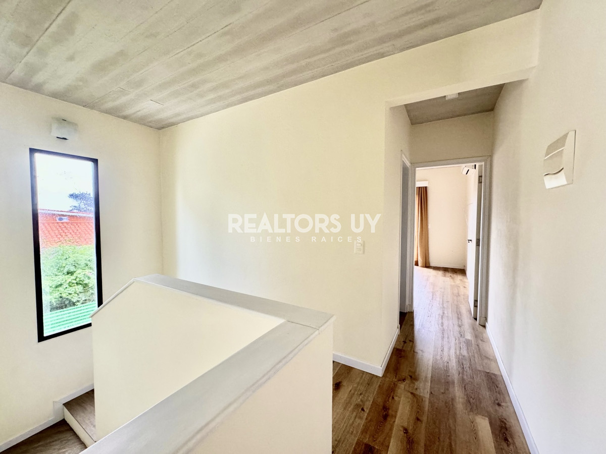 Casa ID.117 - Casa de 3 dormitorios en alquiler anual