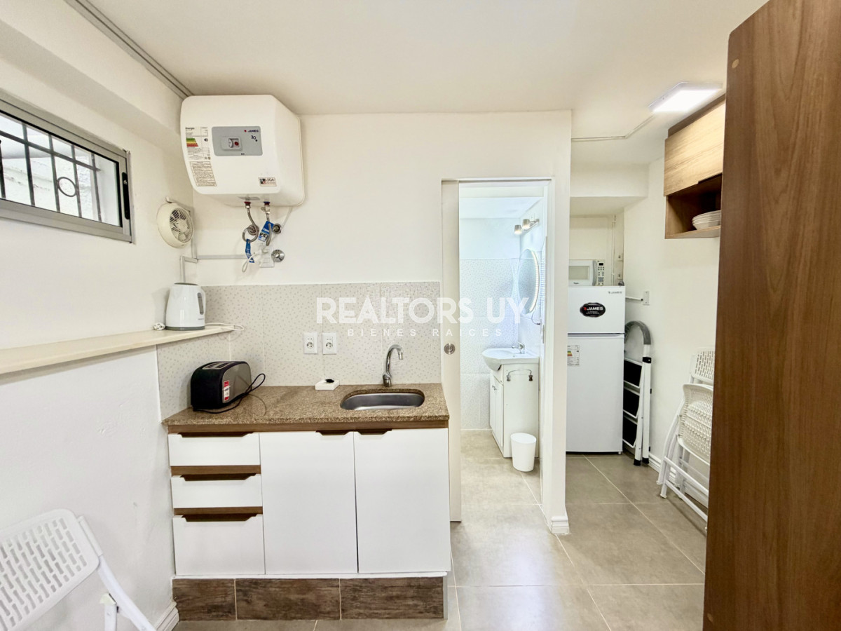 Casa ID.1073 - Monoambiente en alquiler anual