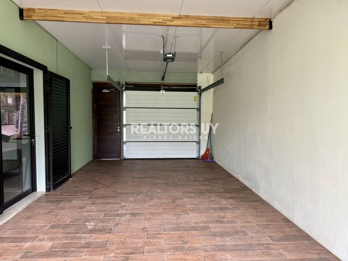 Casa ID.117 - Casa de 3 dormitorios en alquiler anual