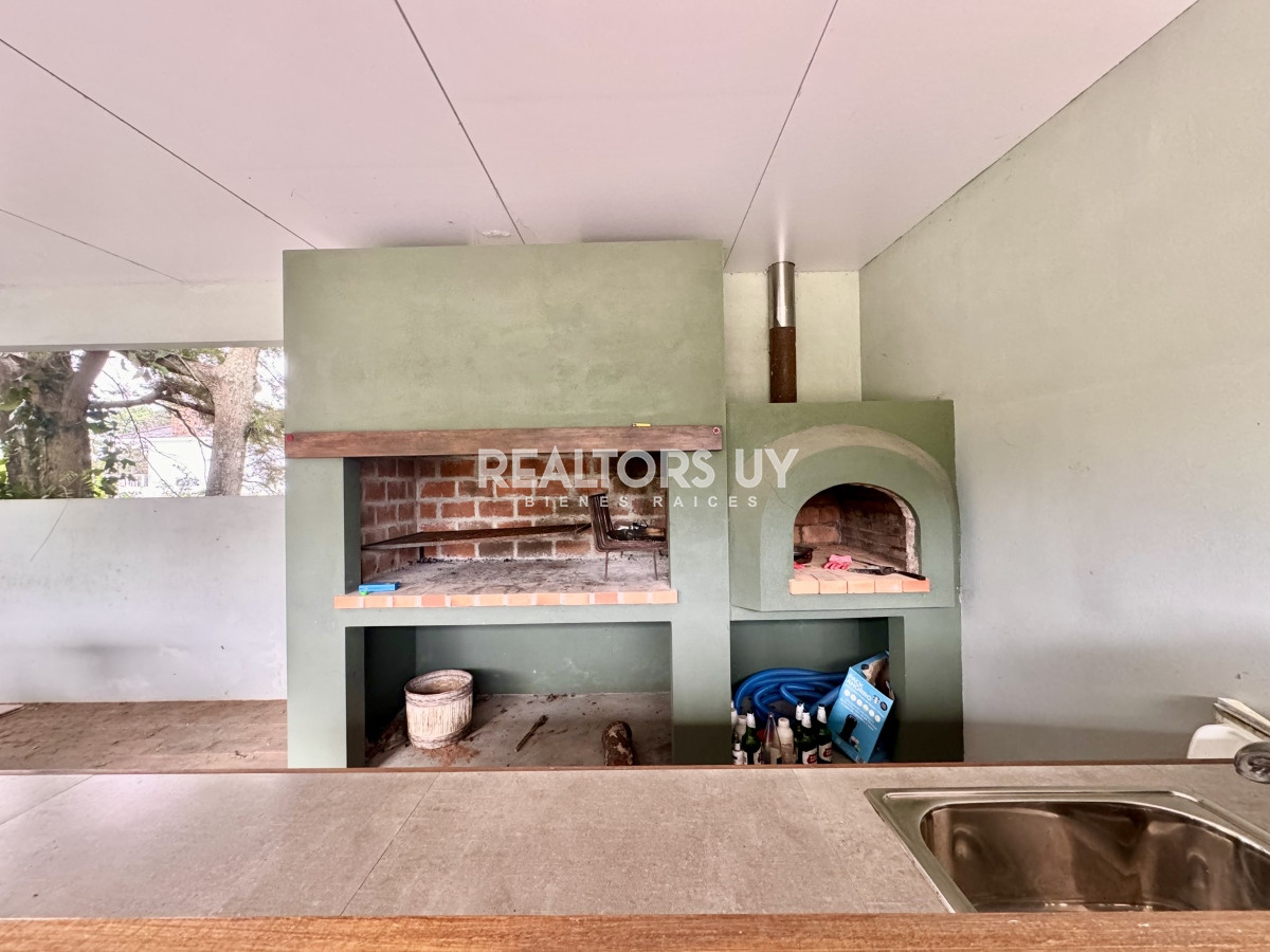 Casa ID.117 - Casa de 3 dormitorios en alquiler anual