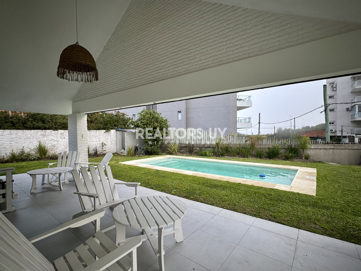Casa ID.294 - Alquiler de temporada! A pasos de playa mansa