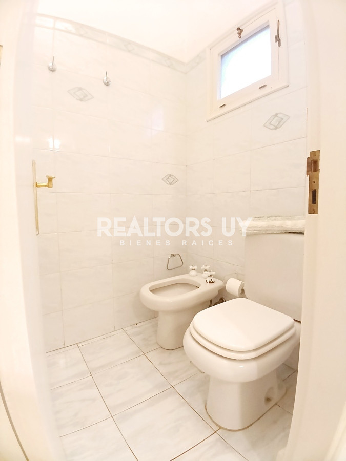 Casa ID.275 - Venta hermosa casa en San Rafael a 4 cuadras del mar.  